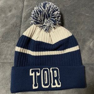 Toronto maple leafs beanie
